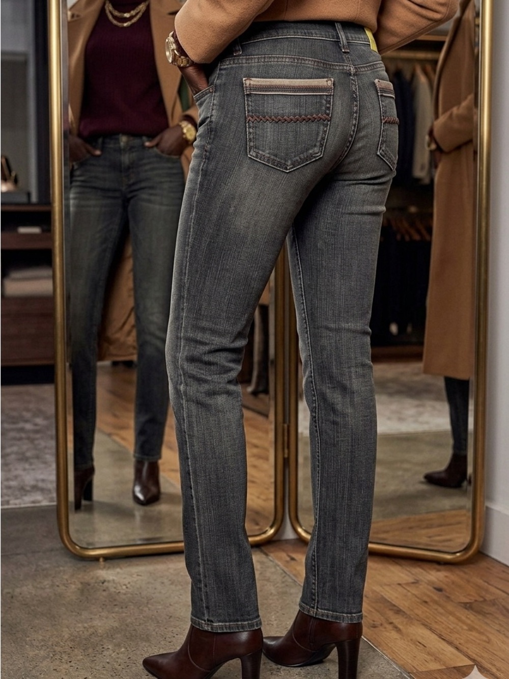 Gianni Bini Gray Faded Black Straight Leg Jeans Sz 28 Braided Back Pocket